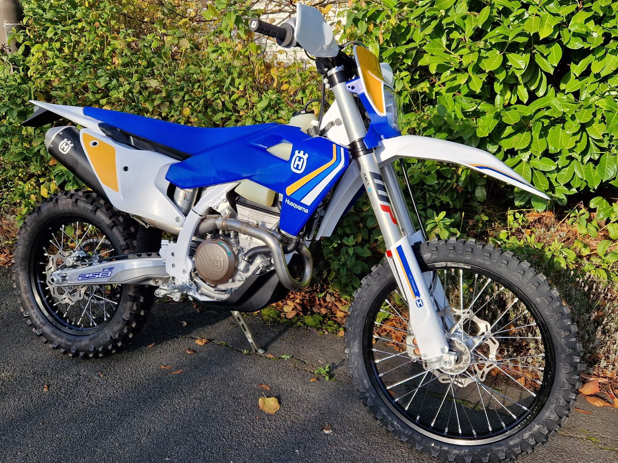 SOLD 2025 Husqvarna 250 X-Ring
